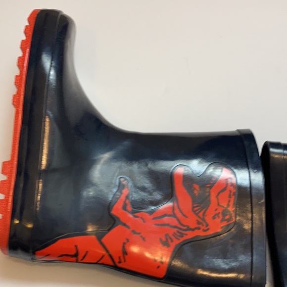 🌸NWT Gymboree T-Rex Dinosaur Rain Boots with Red Soles - Picture 4 of 10